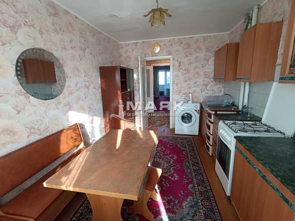 2-к. квартира 54 кв.м, 2/5