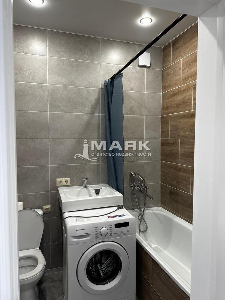 2-к. квартира 58.8 кв.м, 1/1