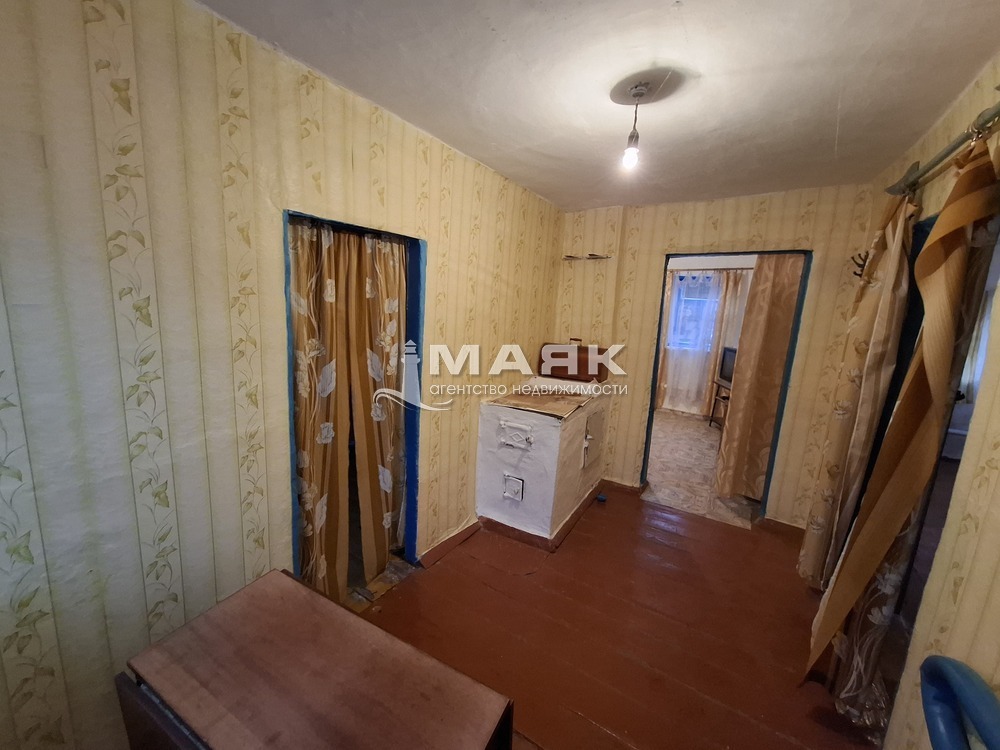 Дом 22.3 кв.м на участке 8.9 сот
