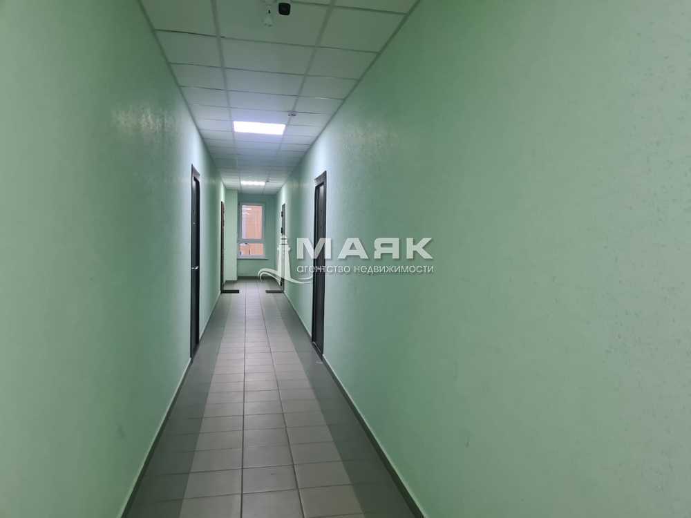 1-к. квартира 50.8 кв.м, 3/8