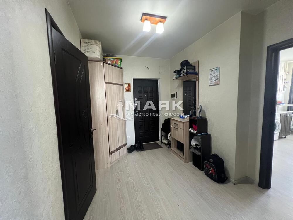 2-к. квартира 50 кв.м, 2/9