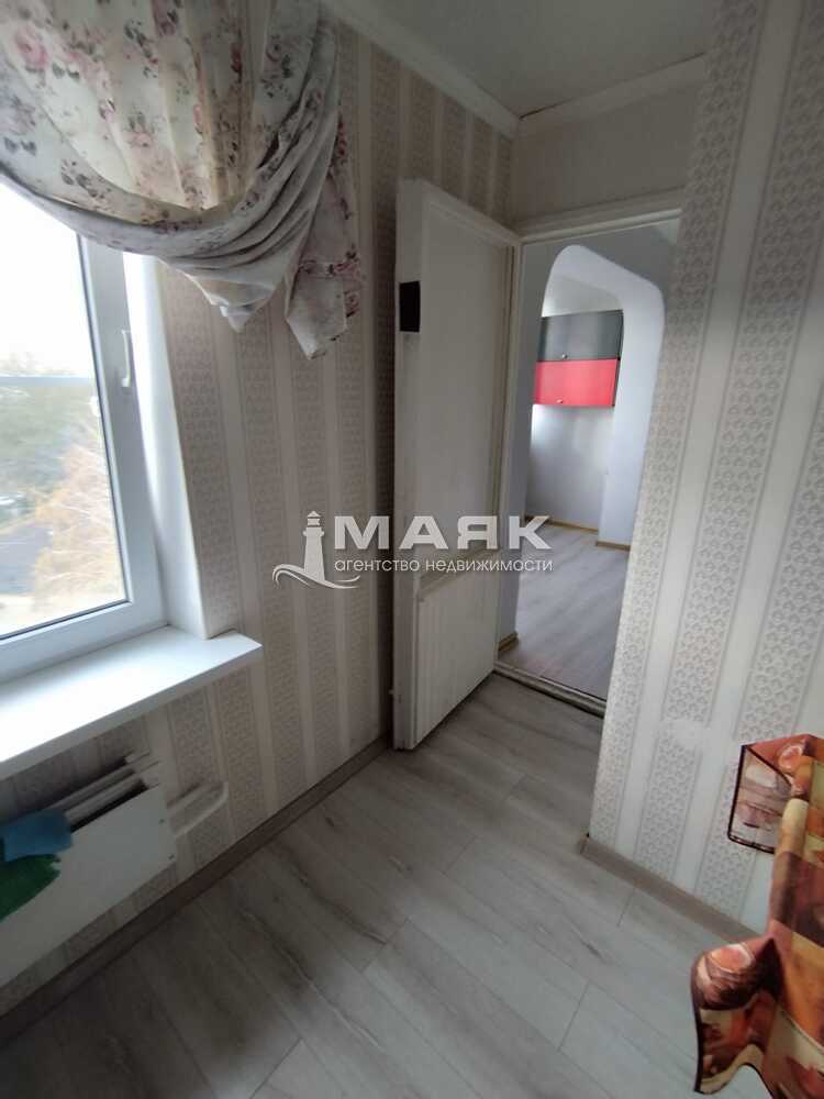 3-к. квартира 71.5 кв.м, 6/9