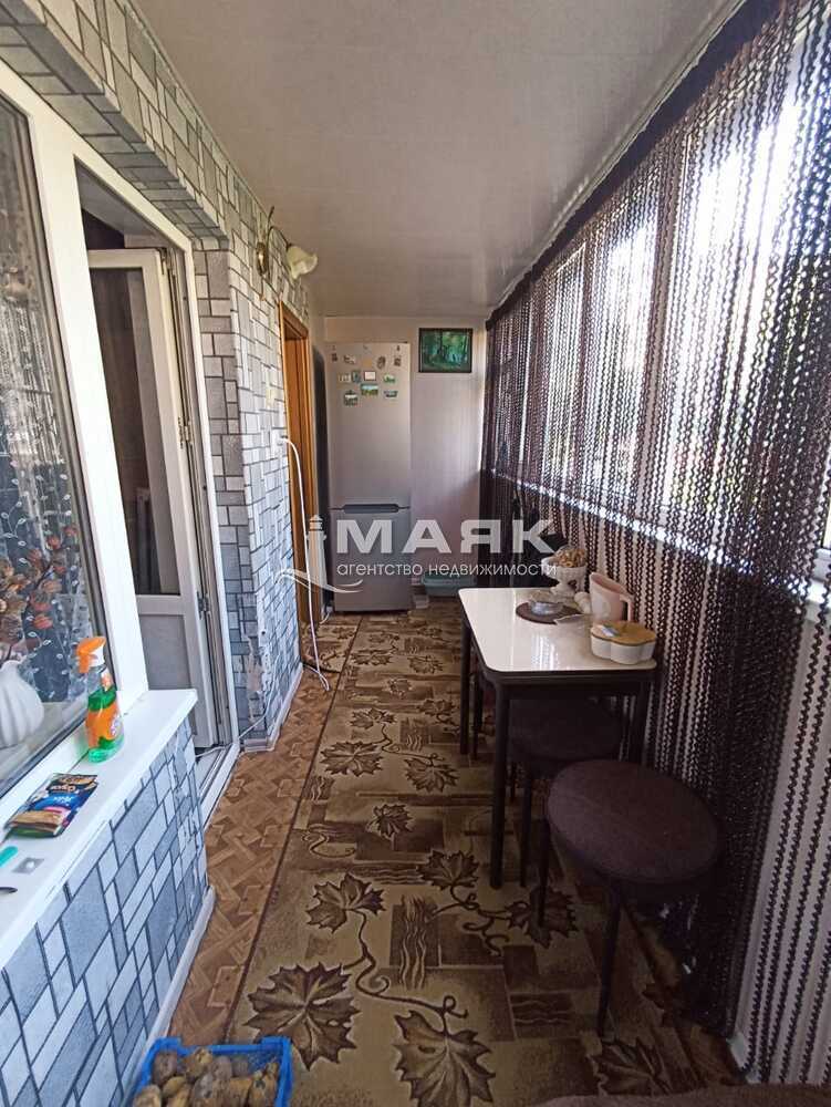 2-к. квартира 47 кв.м, 1/2