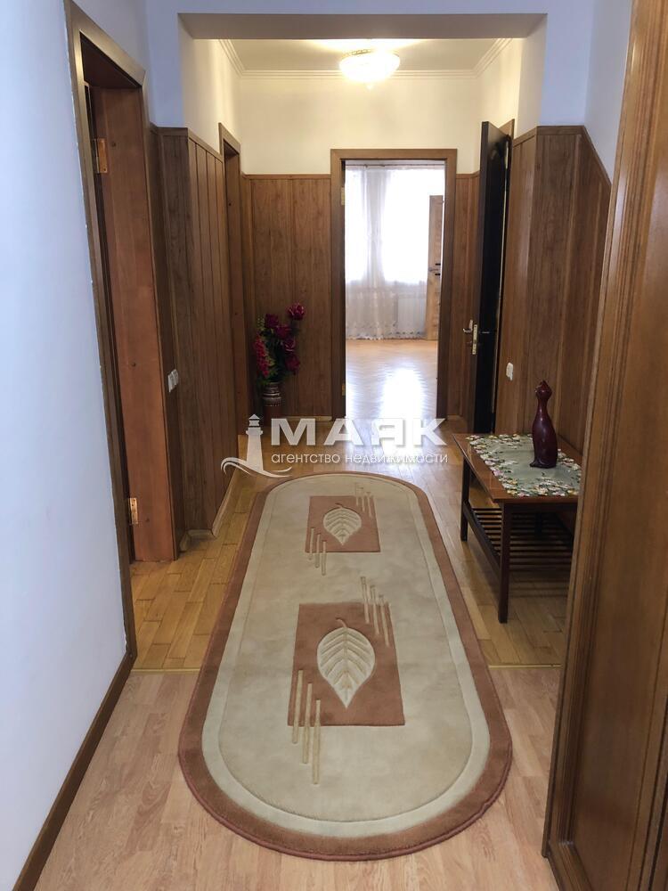 2-к. квартира 85.4 кв.м, 6/7