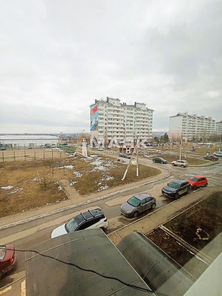 2-к. квартира 56 кв.м, 3/9