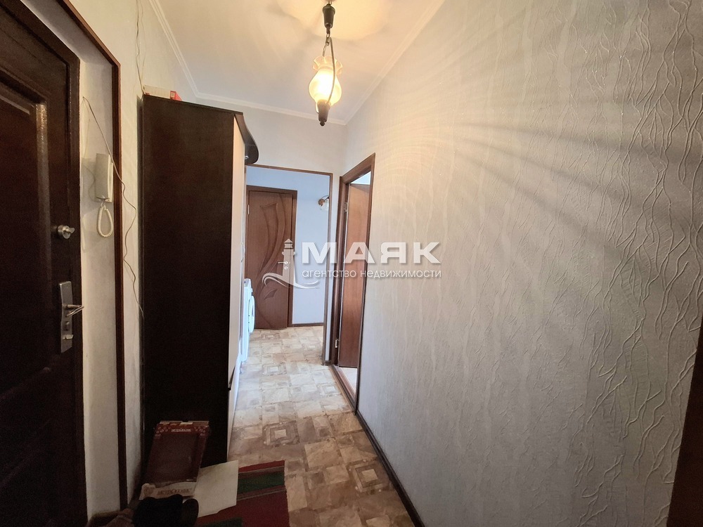 2-к. квартира 52.7 кв.м, 8/9