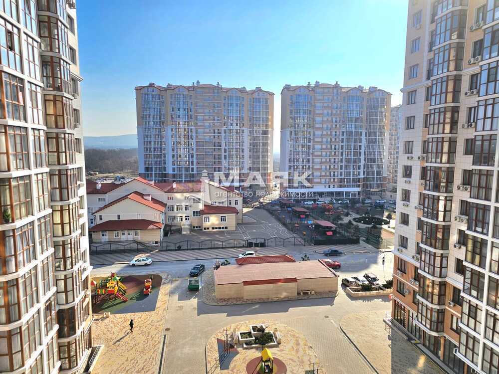 2-к. квартира 51.5 кв.м, 13/52
