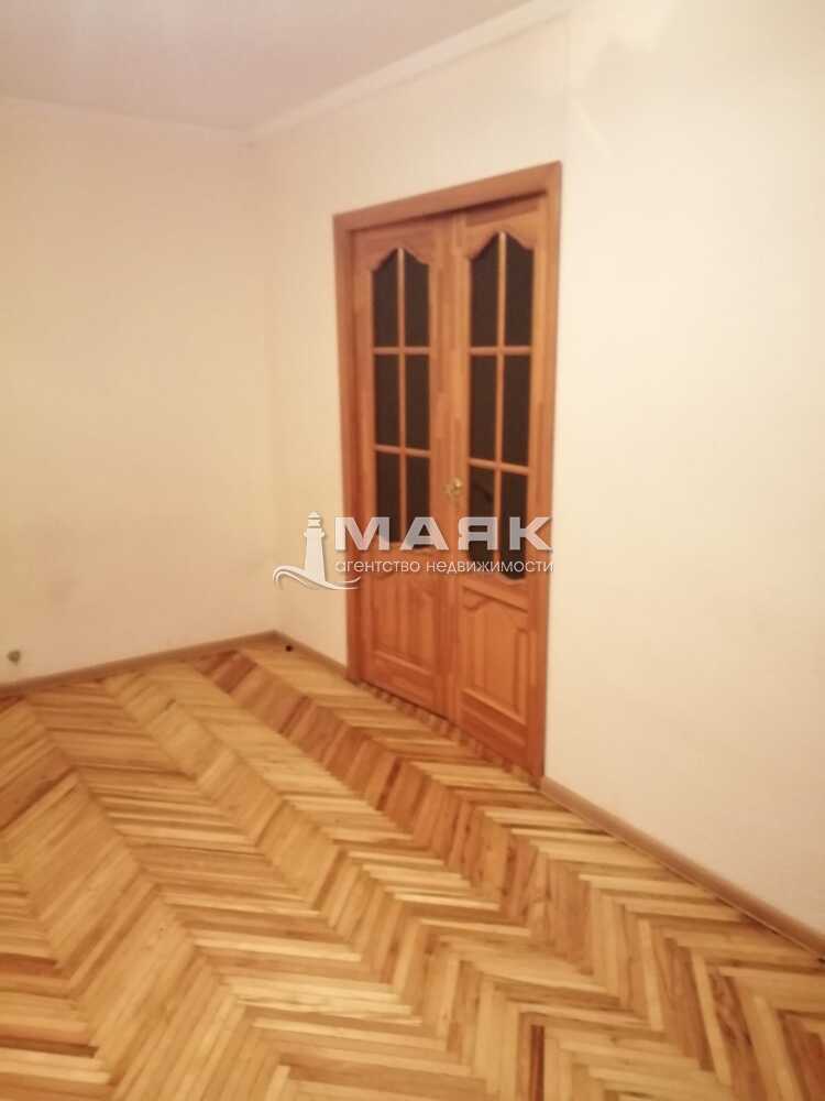 4-к. квартира 61.2 кв.м, 5/5