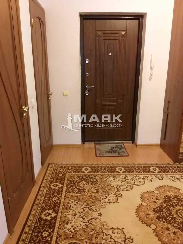 2-к. квартира 70 кв.м, 5/9