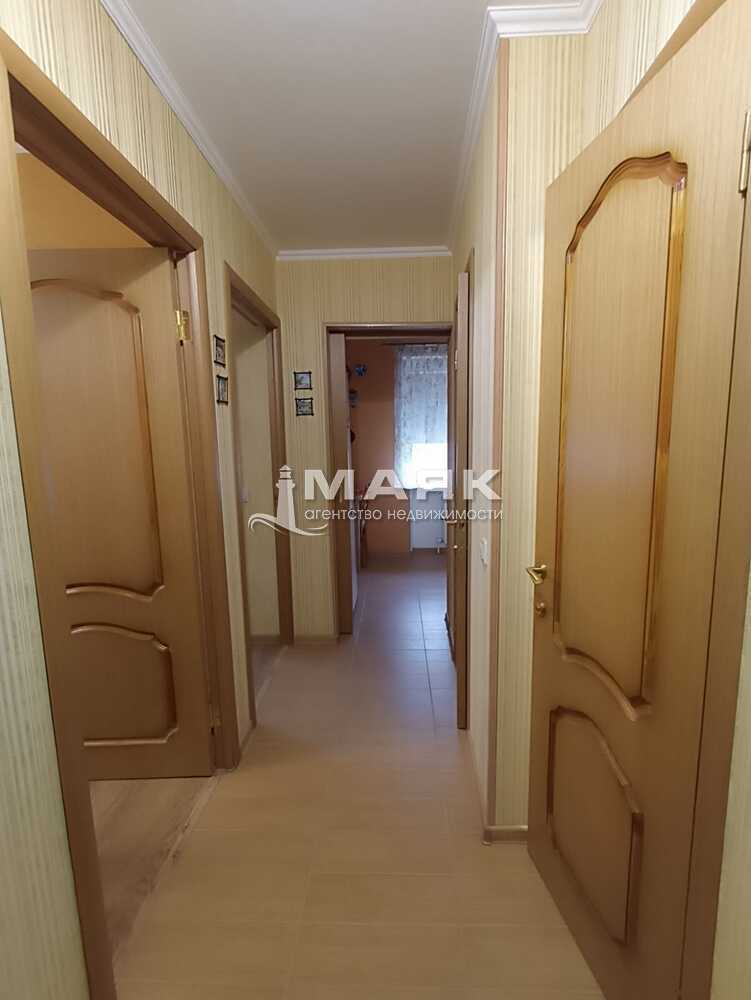 2-к. квартира 40 кв.м, 1/2