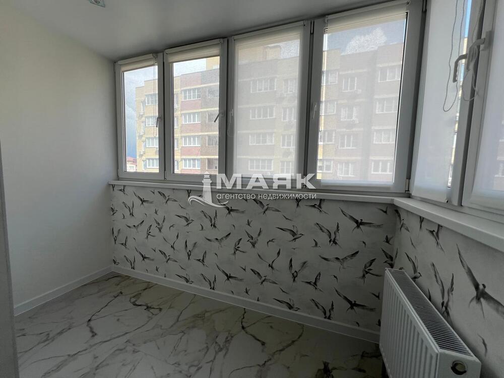 2-к. квартира 68 кв.м, 10/13