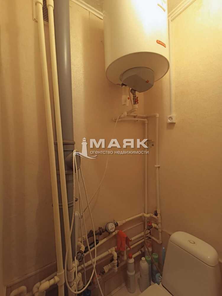 2-к. квартира 47 кв.м, 1/2
