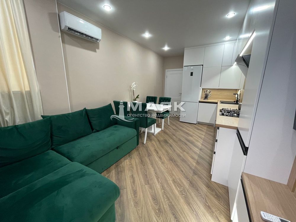 2-к. квартира 72 кв.м, 5/13