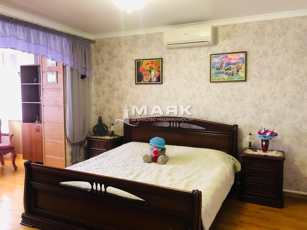 2-к. квартира 84 кв.м, 5/7