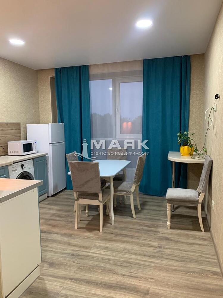 2-к. квартира 56 кв.м, 4/9