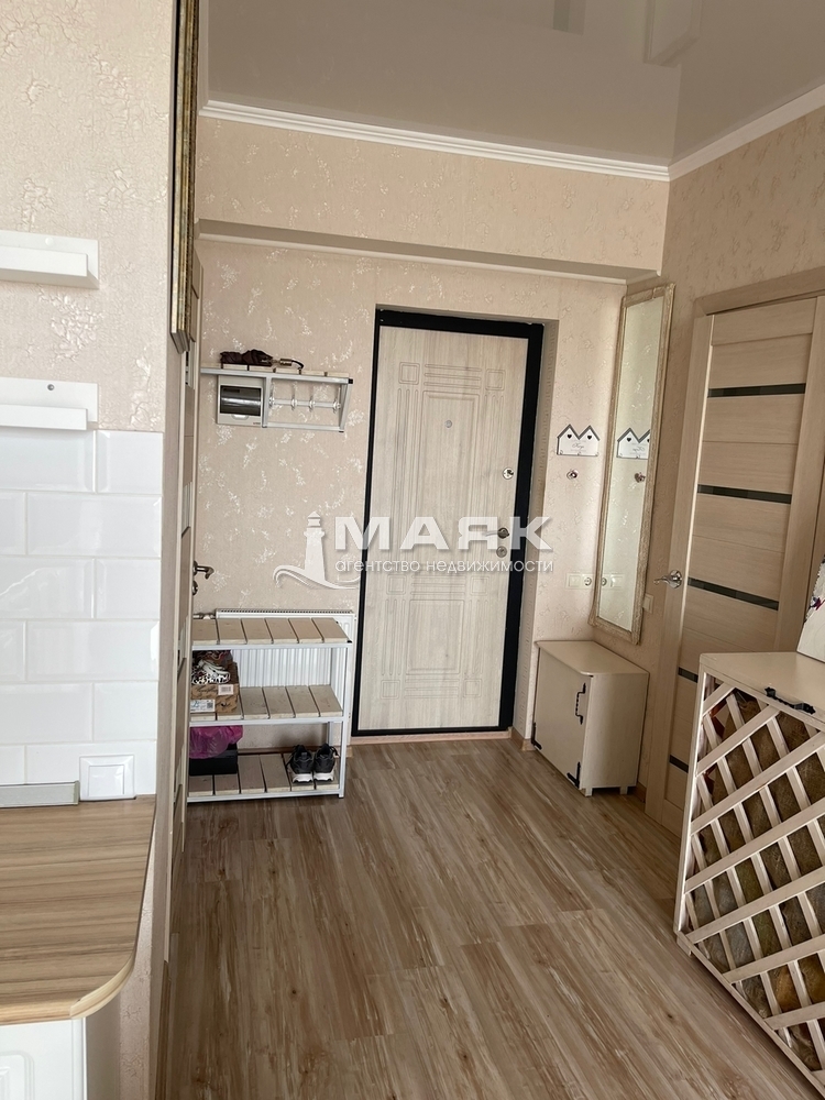 Студия 32 кв.м, 9/10