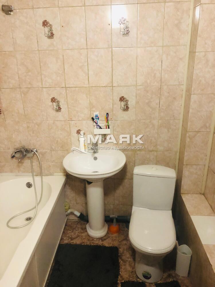 2-к. квартира 61.5 кв.м, 3/6