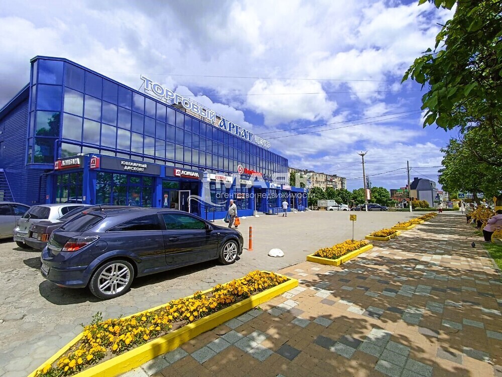 3-к. квартира 69.8 кв.м, 3/5