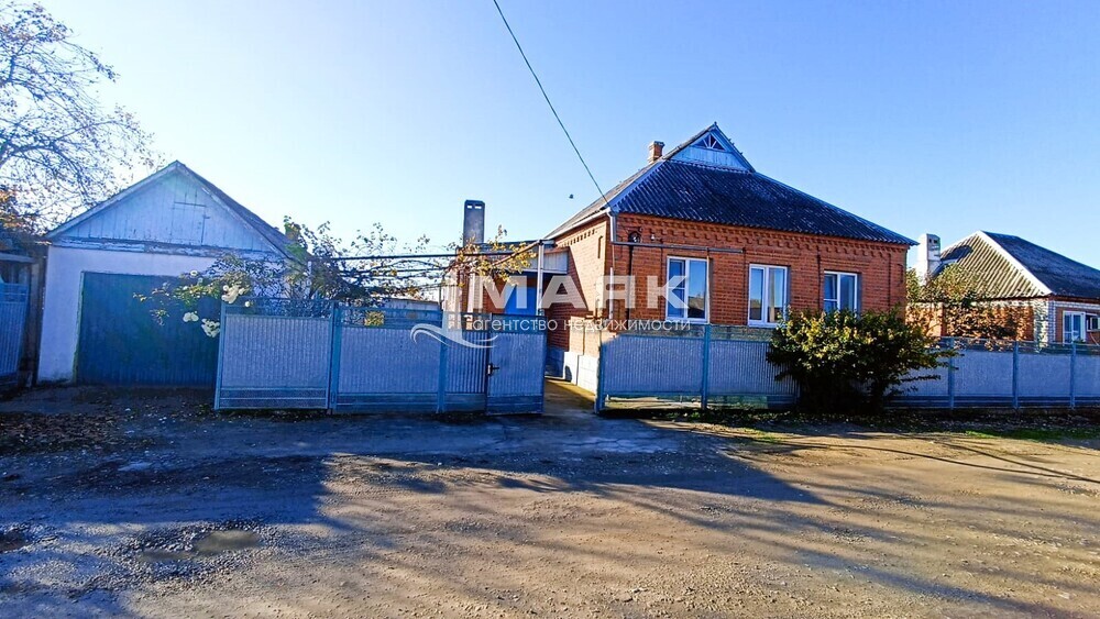 Дом 92.9 кв.м на участке 15 сот