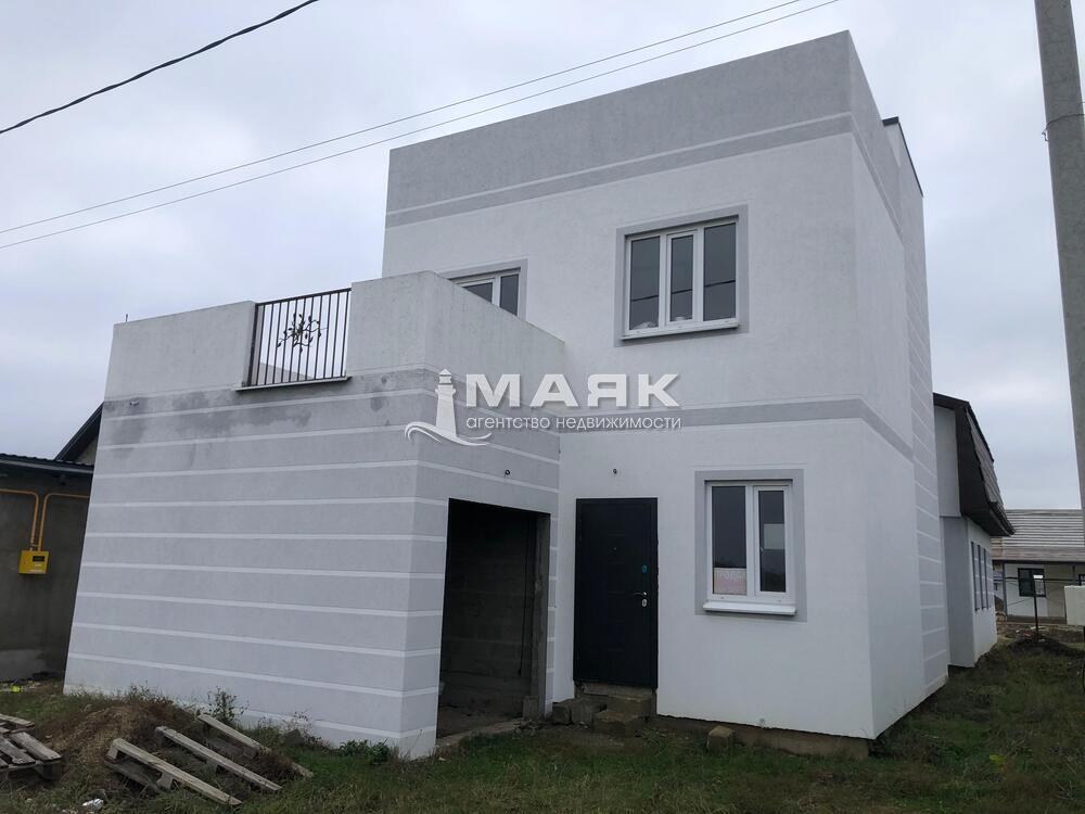 Дом 117 кв.м на участке 3 сот