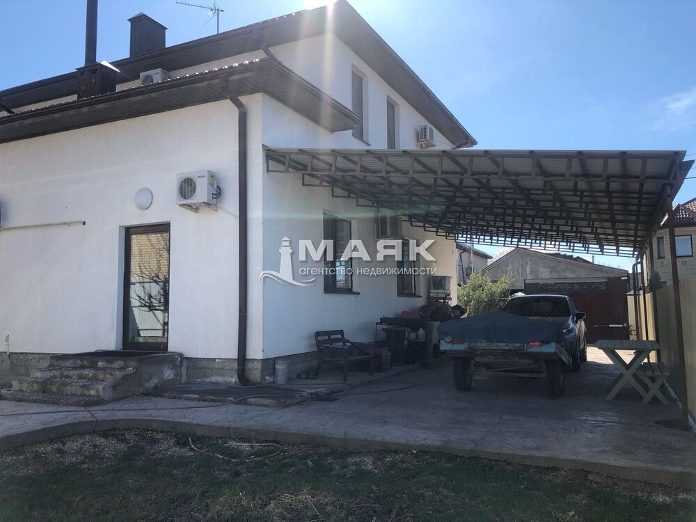 Дом 157.3 кв.м на участке 4.1 сот
