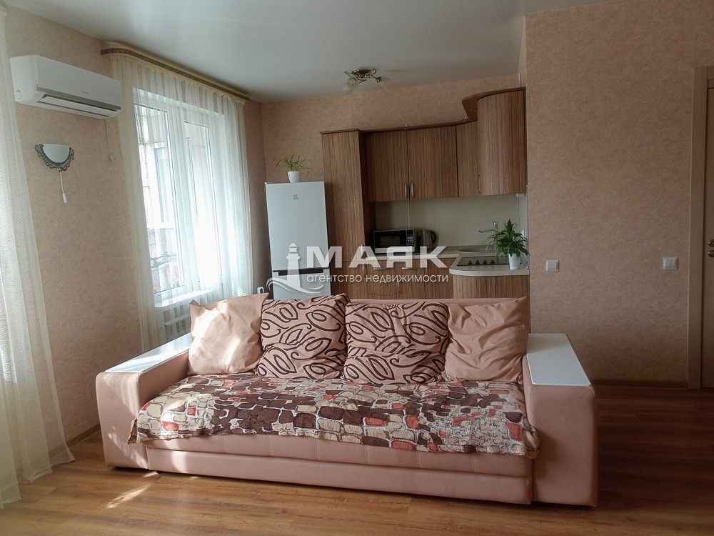 1-к. квартира 33.5 кв.м, 4/5