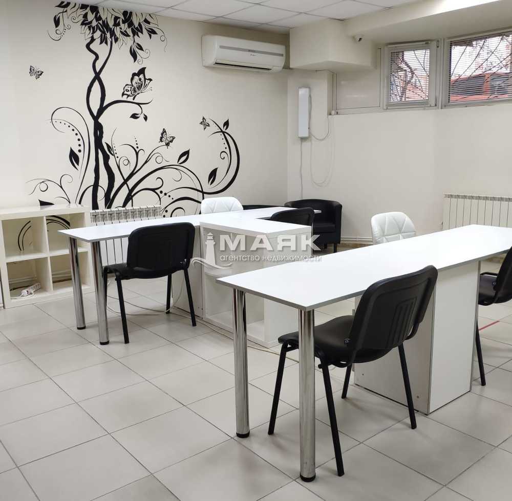 Офисное помещение 52.2 кв.м