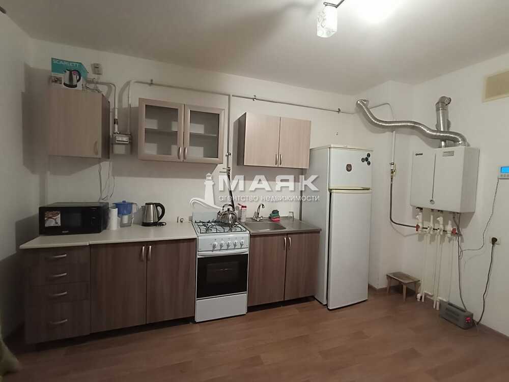 2-к. квартира 61.6 кв.м, 2/2