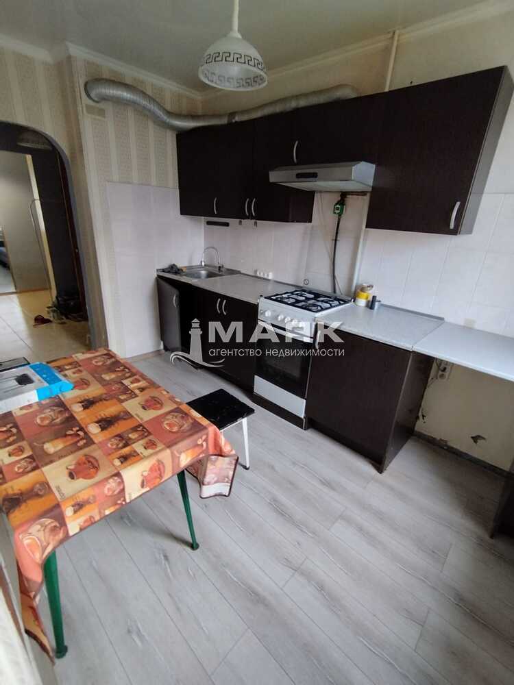 3-к. квартира 71.5 кв.м, 6/9