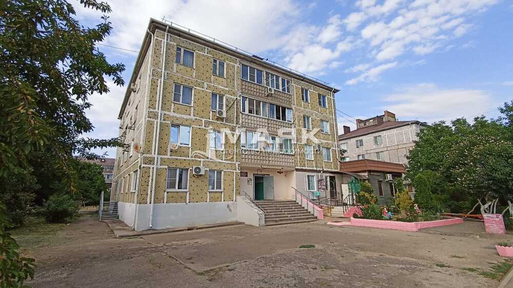 2-к. квартира 40 кв.м, 4/4