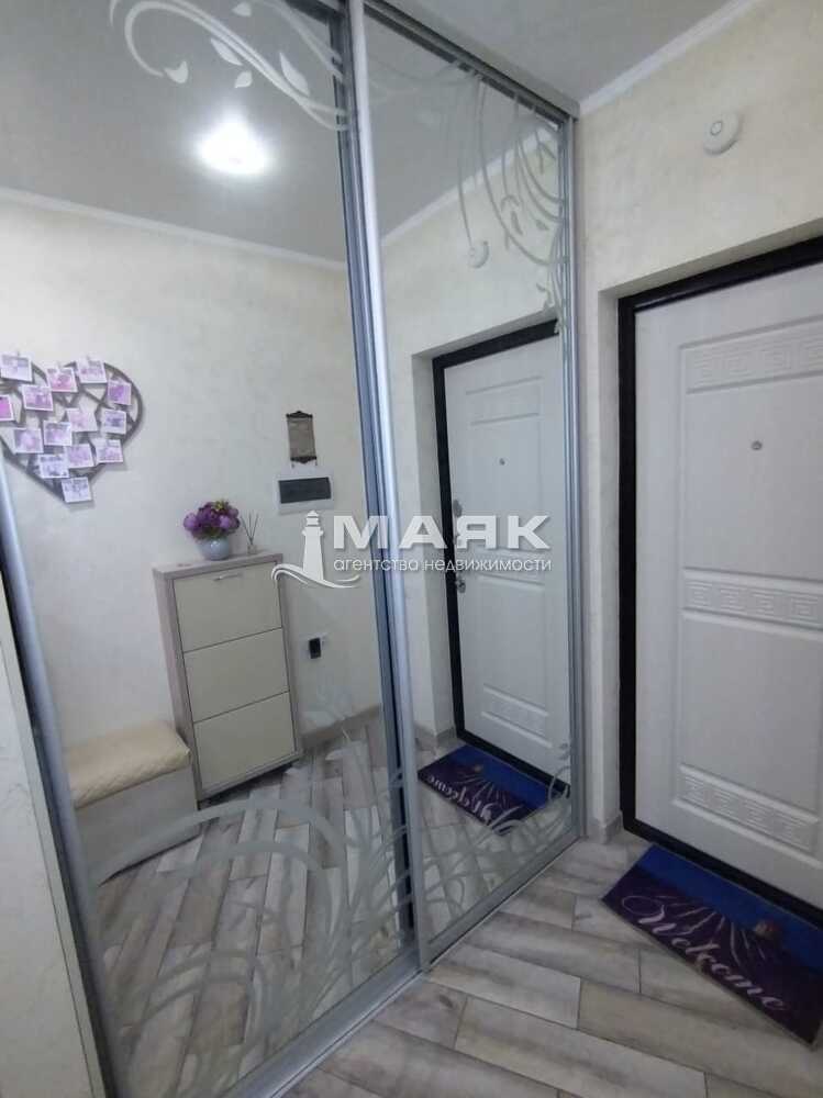 2-к. квартира 72.1 кв.м, 5/13