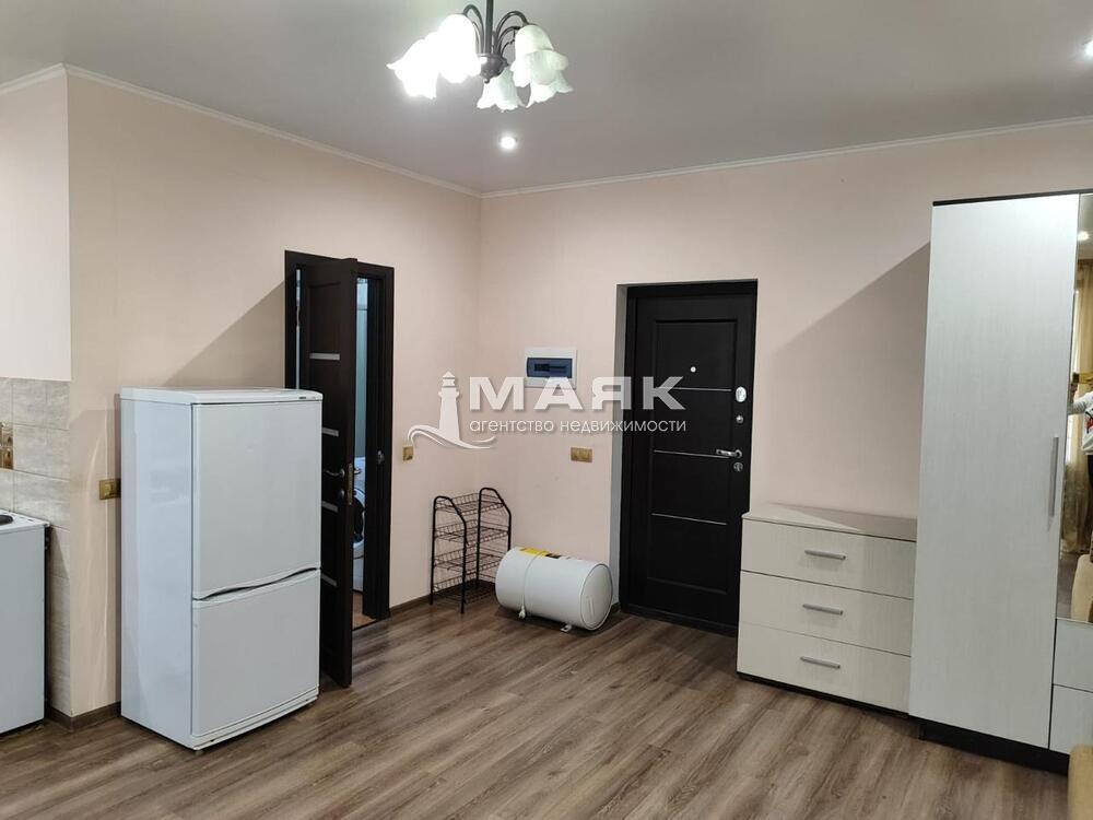 1-к. квартира 37.3 кв.м, 1/5