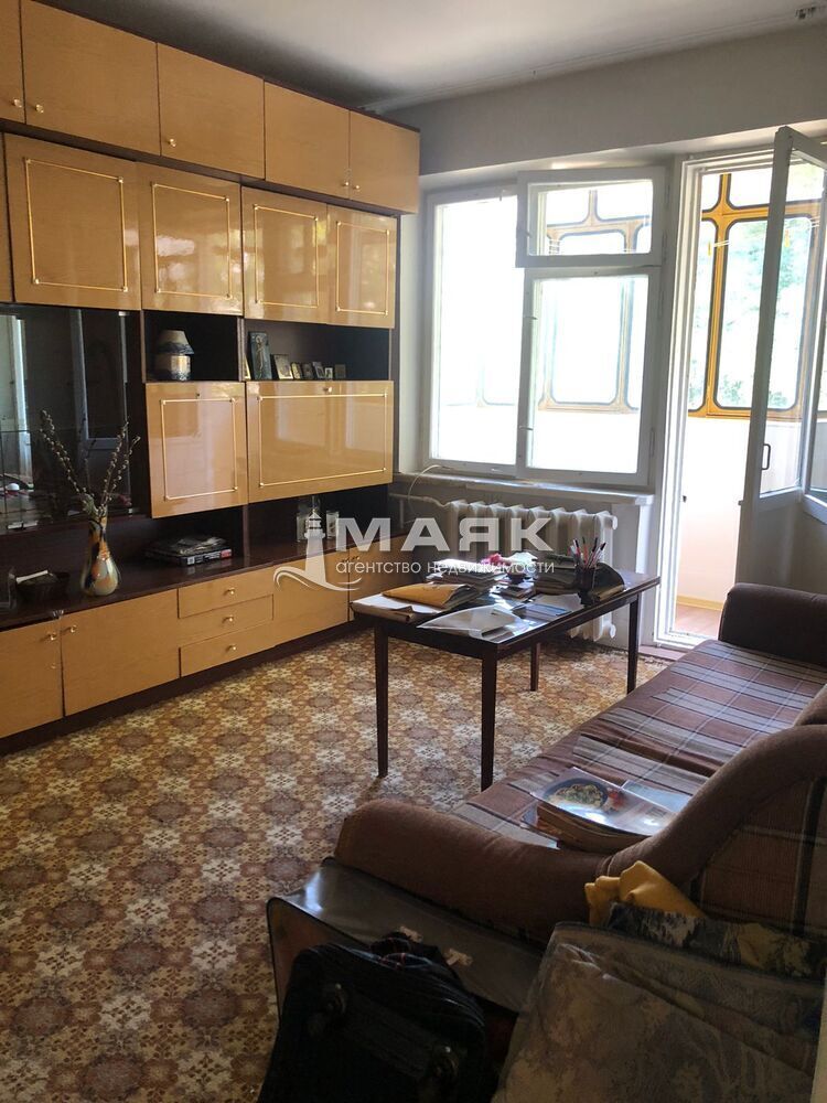 1-к. квартира 30 кв.м, 3/5