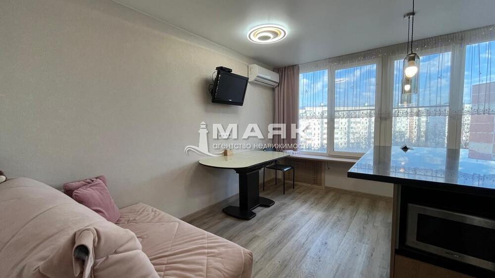 5-к. квартира 125.5 кв.м, 7/10