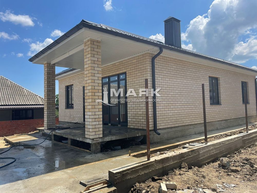 Дом 108.2 кв.м на участке 4 сот