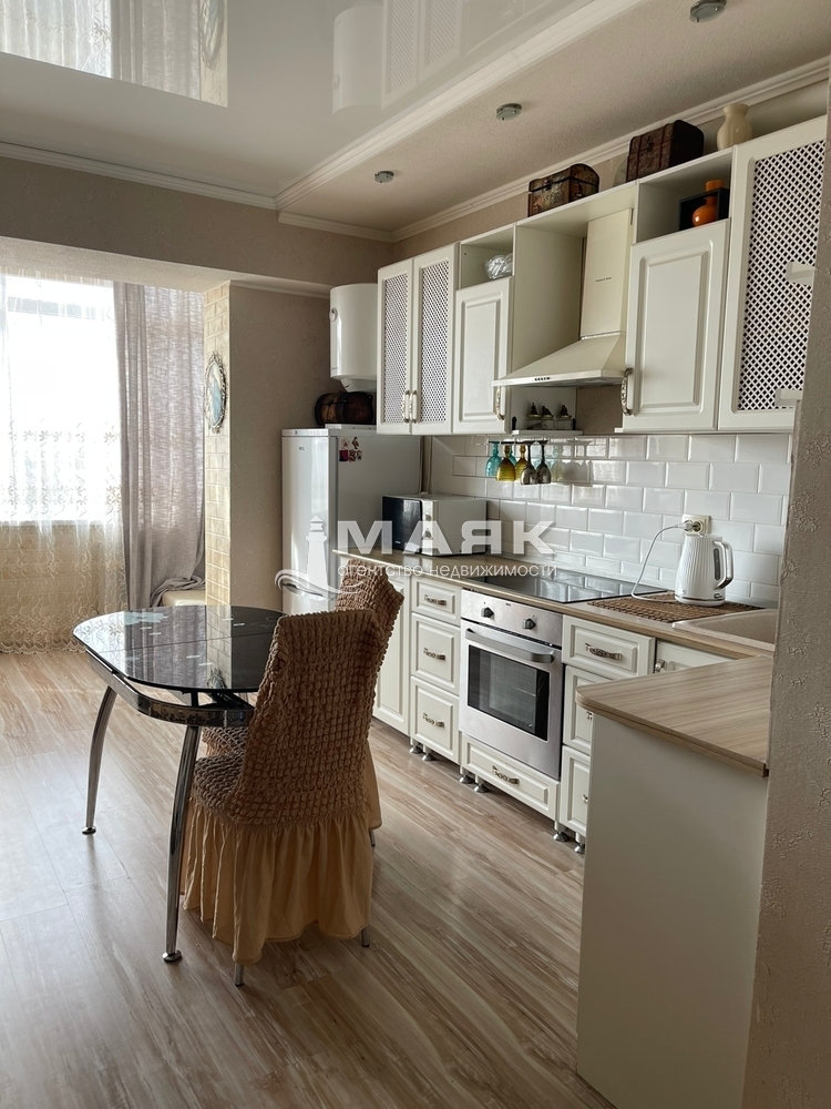 Студия 32 кв.м, 9/10