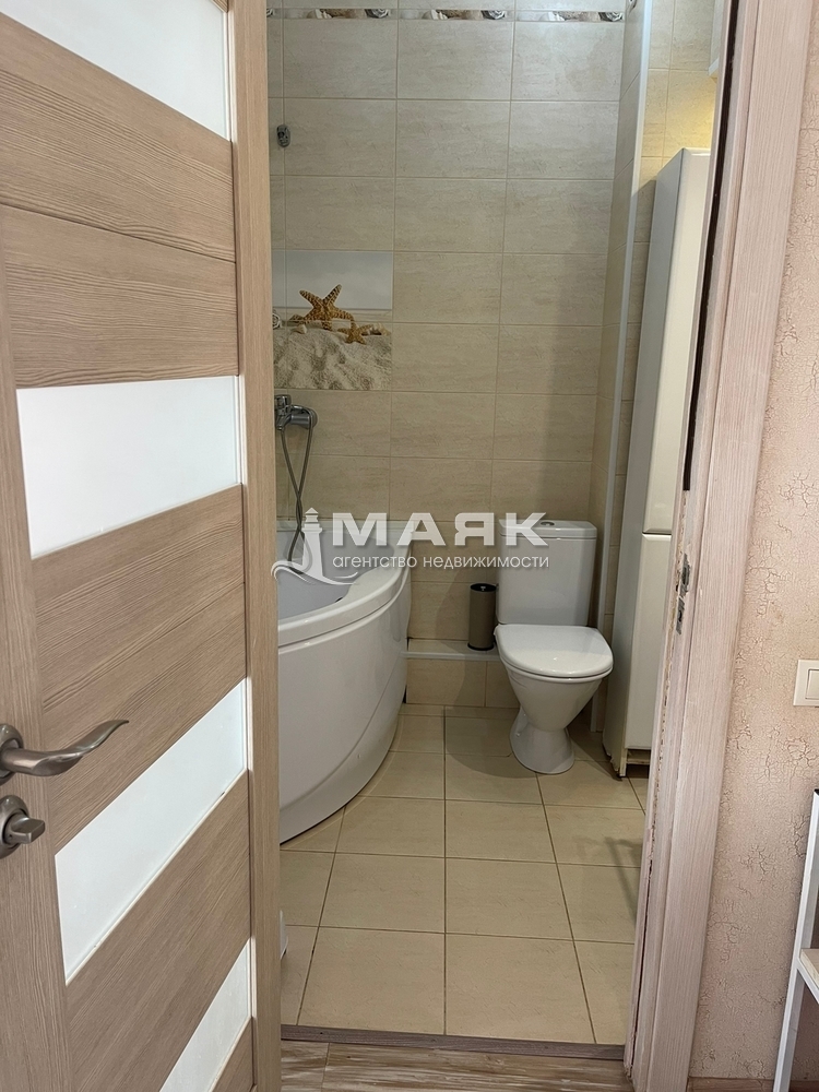 Студия 32 кв.м, 9/10