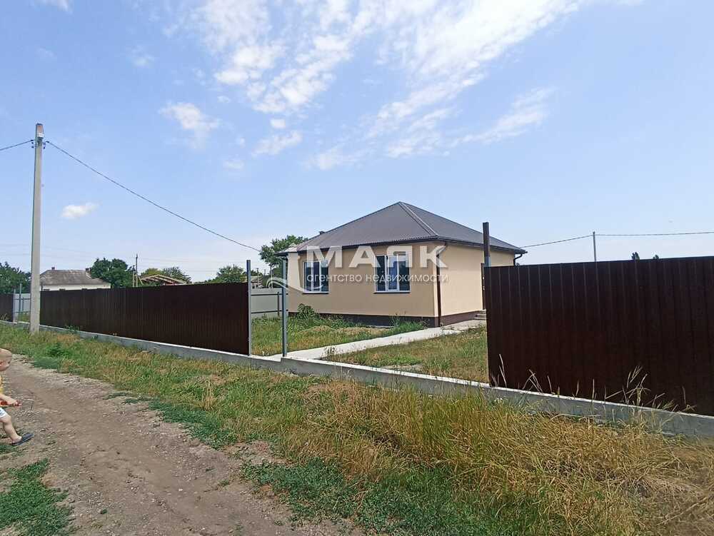 Дом 66 кв.м на участке 7 сот