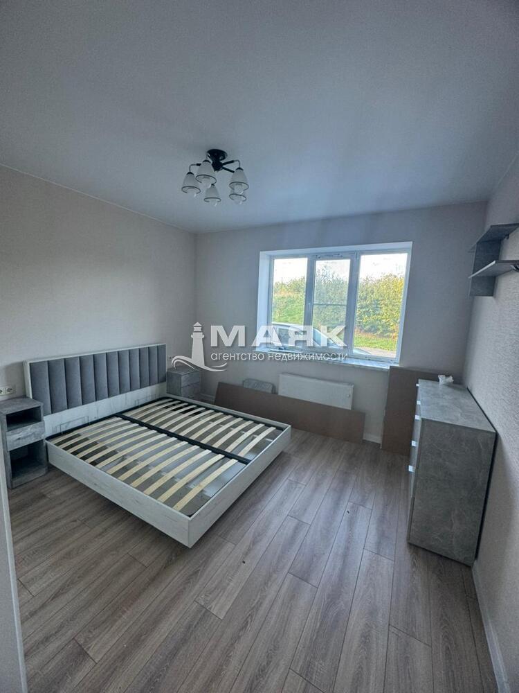 2-к. квартира 58.6 кв.м, 1/1