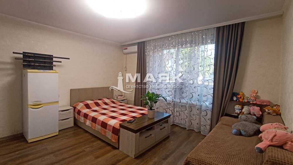 1-к. квартира 37.8 кв.м, 1/3