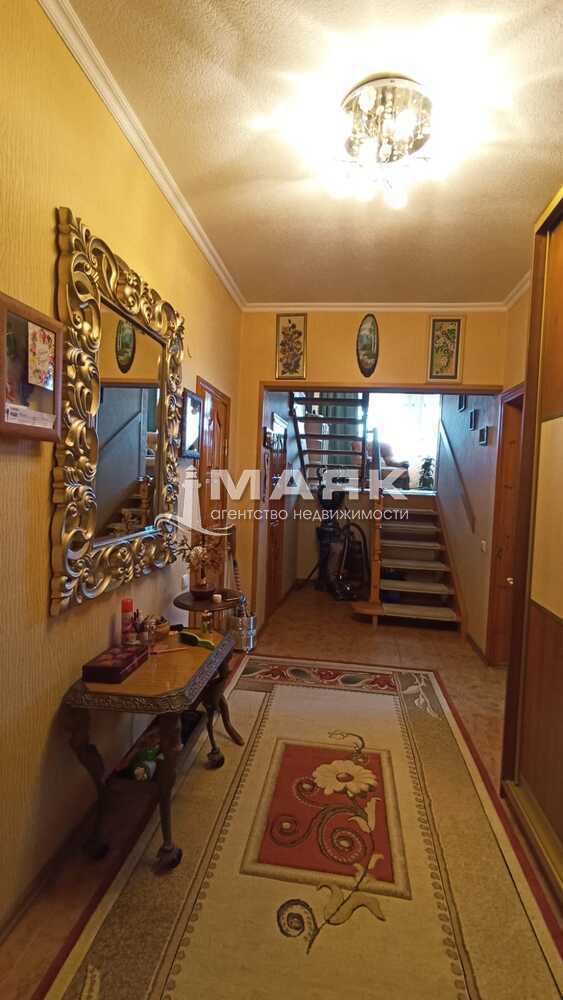 Дом 161.9 кв.м на участке 5 сот