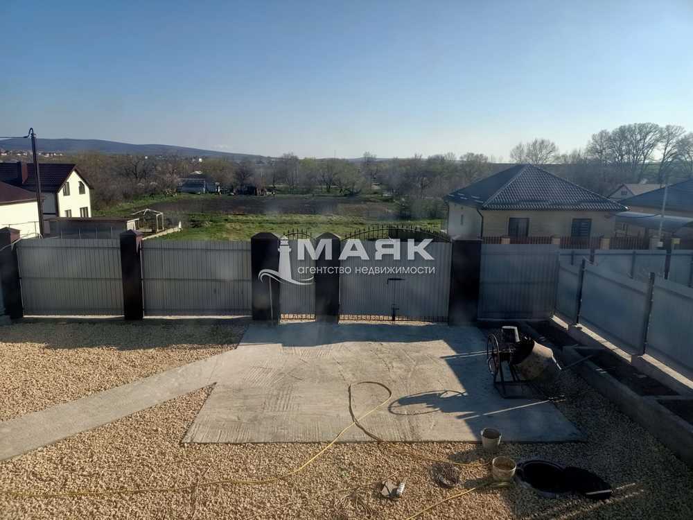 Дом 80 кв.м на участке 4 сот