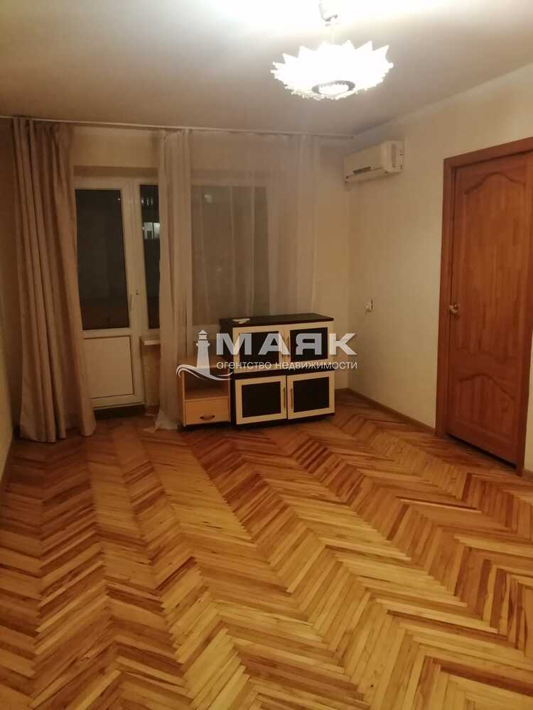4-к. квартира 61.2 кв.м, 5/5