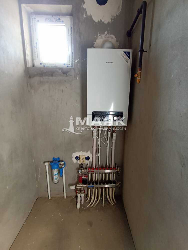 Дом 111 кв.м на участке 5 сот