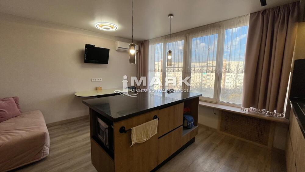 5-к. квартира 125.5 кв.м, 7/10