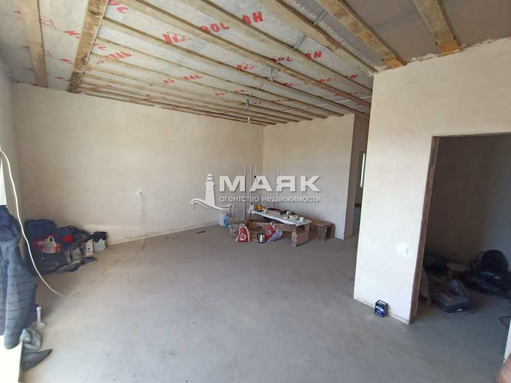 Дом 80 кв.м на участке 4 сот