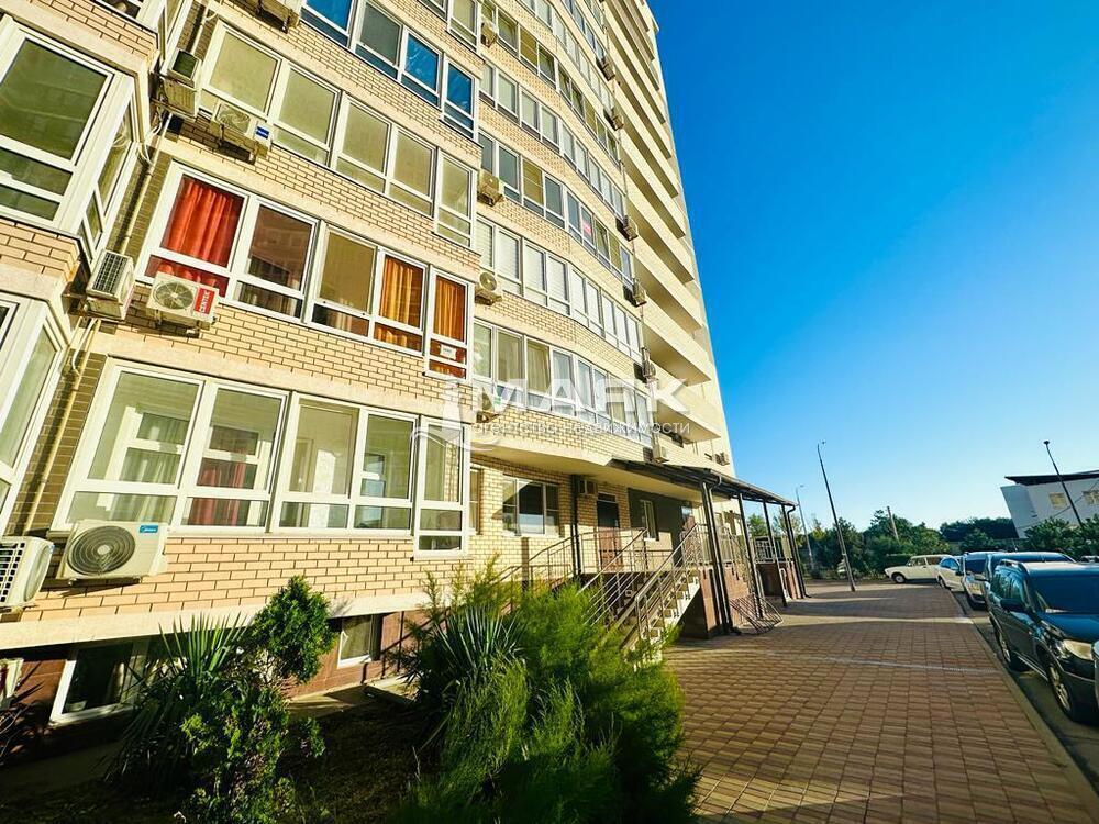 Студия 33.3 кв.м, 15/16