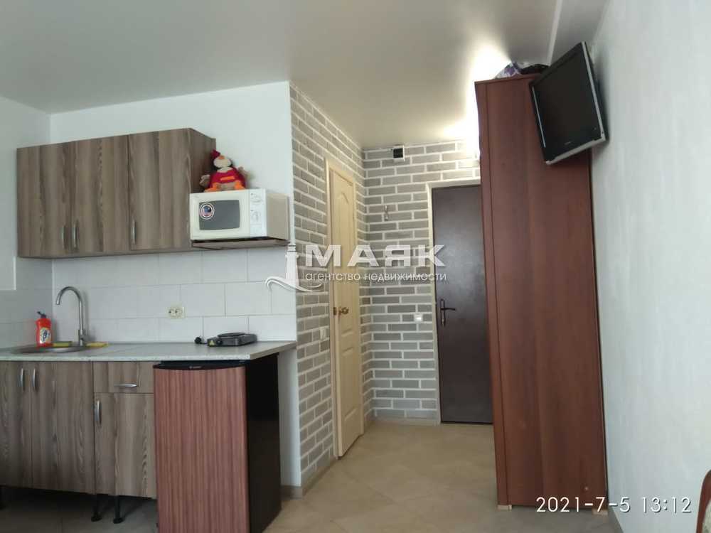 Студия 20 кв.м, цоколь/15