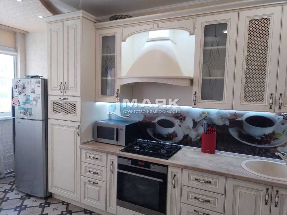 2-к. квартира 72.1 кв.м, 5/13