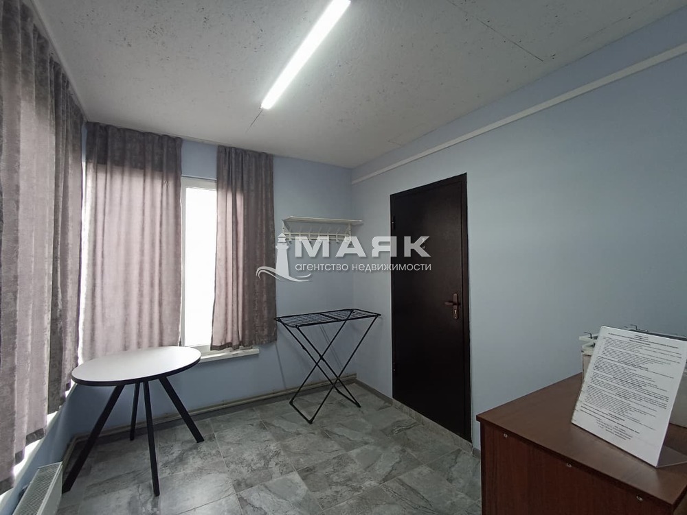 2-к. квартира 60 кв.м, 1/1